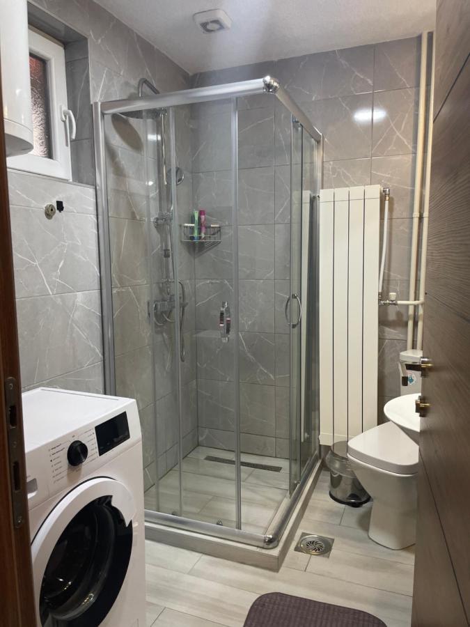 Industrial Magic On Pedestian Zone Apartment Скопие Екстериор снимка